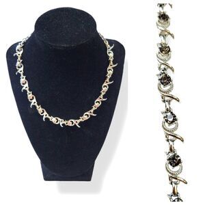 Vintage Sarah Coventry Cool Surrender Smokey Gray Silver Necklace